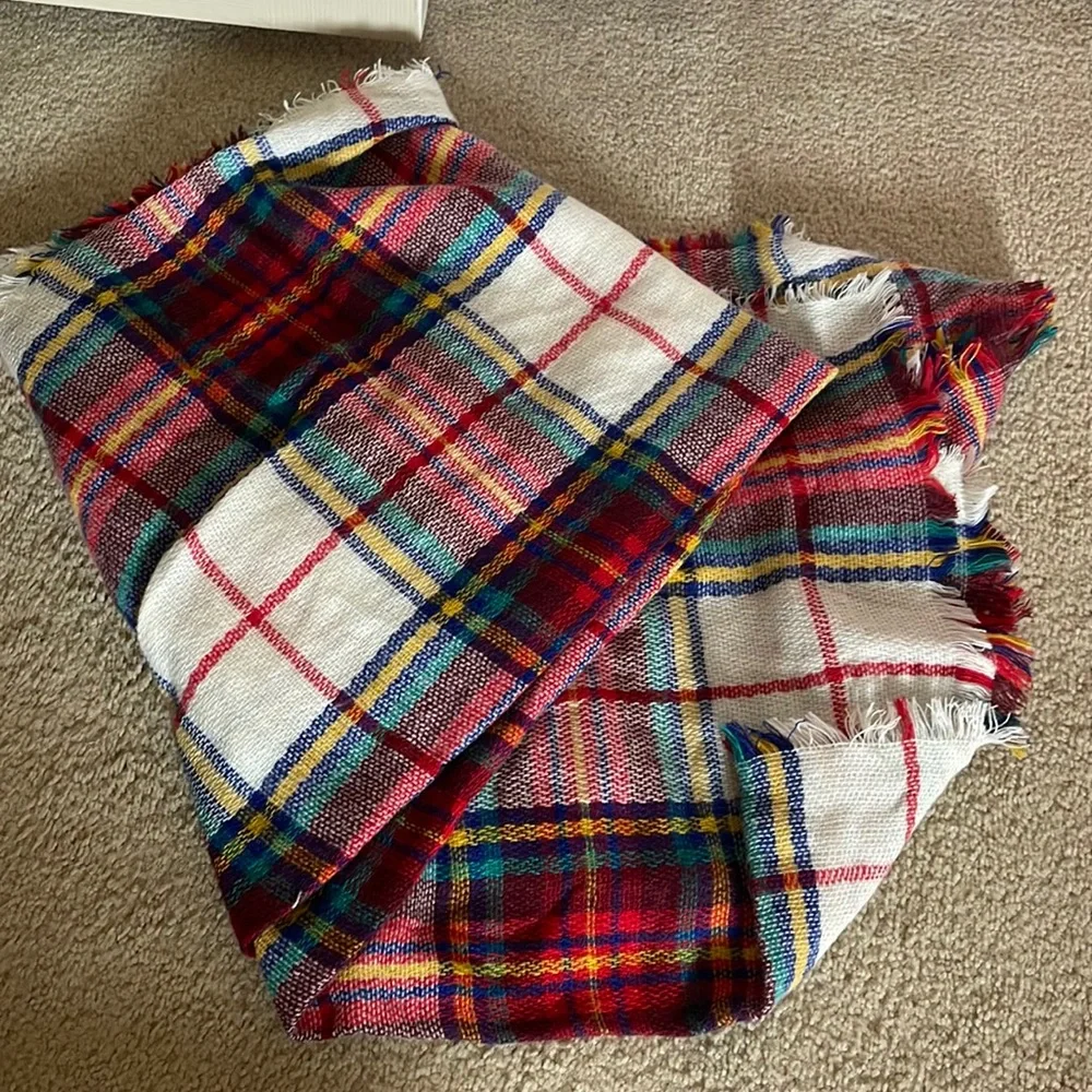 Old Navy Scarf - Picture 1 of 3